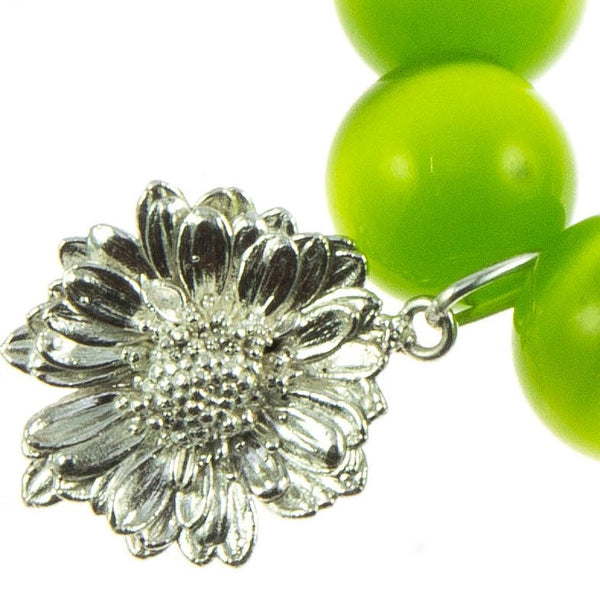 Apple Green Glass Bead and Silver Daisy Bracelet