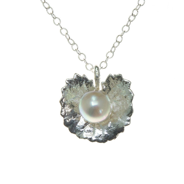 Miniature Silver Pennywort Leaf Pendant with Pearl